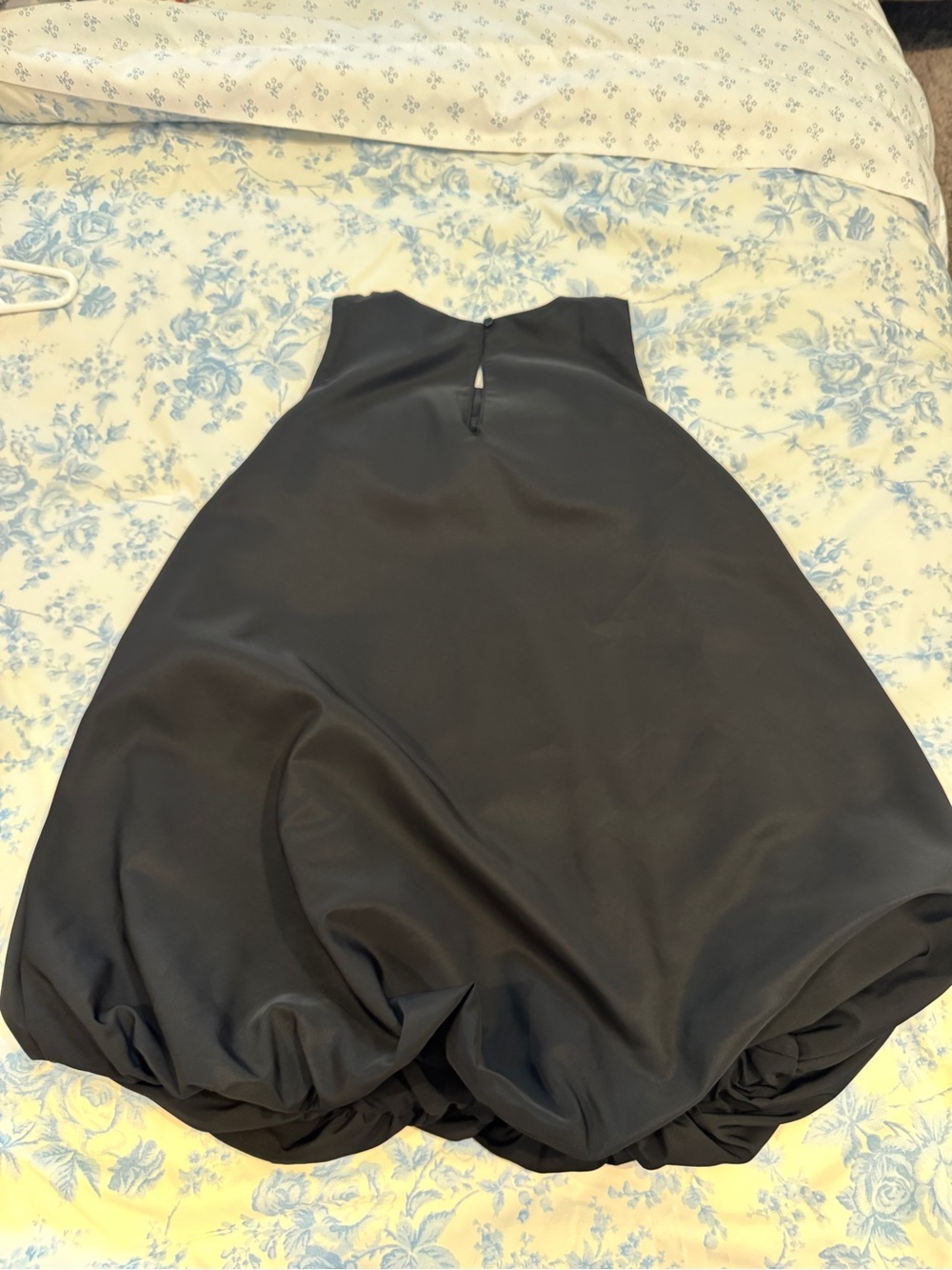 H&M Black Bubble Hem Formal Dress with Bow - Picture 2 of 3